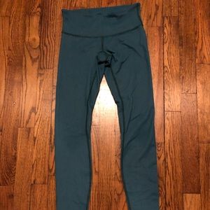 Lululemon wonder under leggings